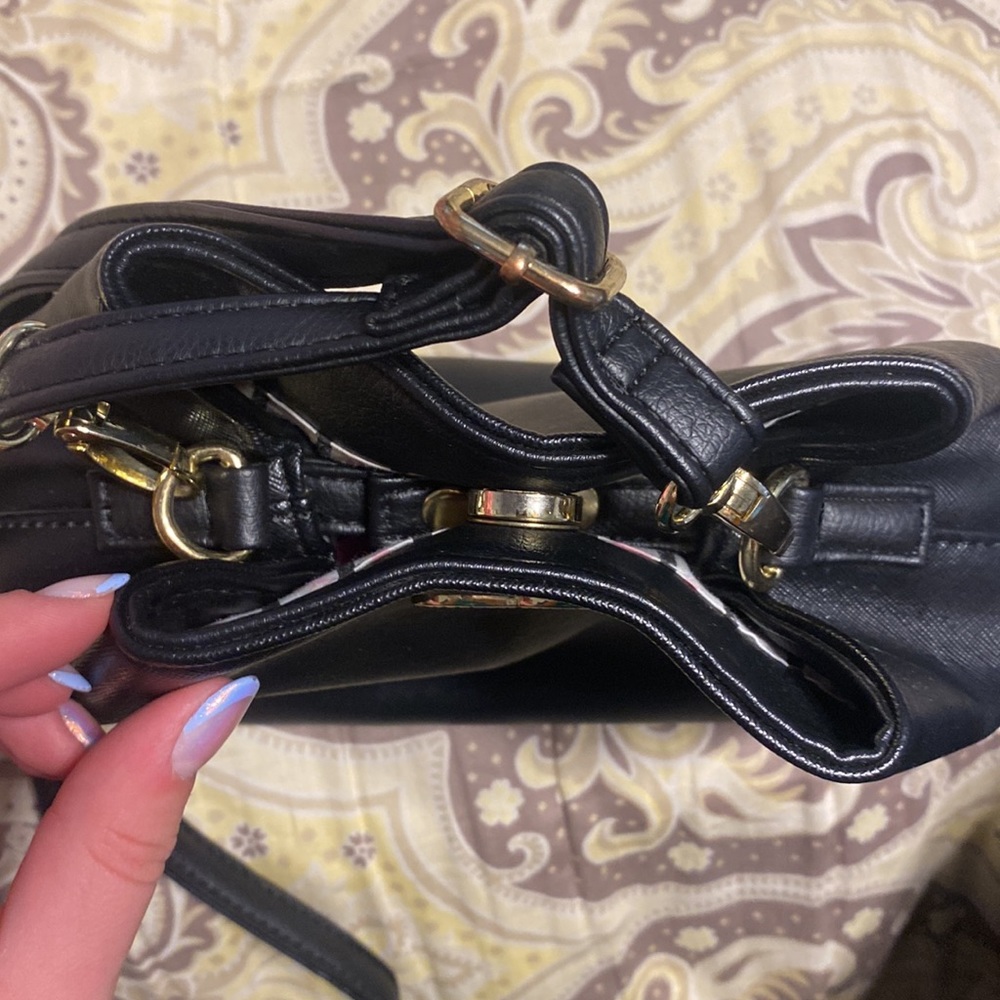 Betsey Johnson purse - Picture 2 of 3